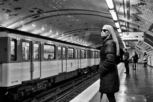 She's On The Metro