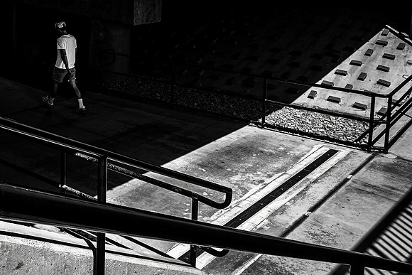 22~To The Train~R0001025