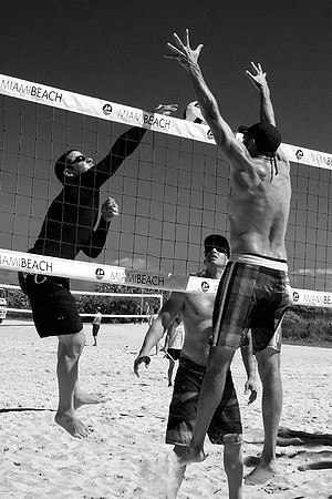 04~South Beach Volleyball