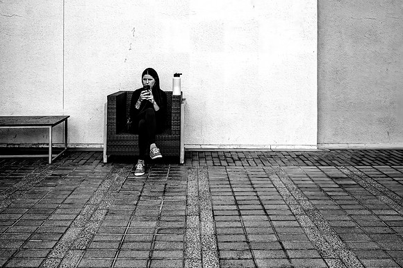 13~Please Be Seated