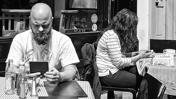 Comunicating