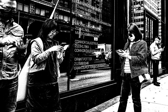 Comunicating