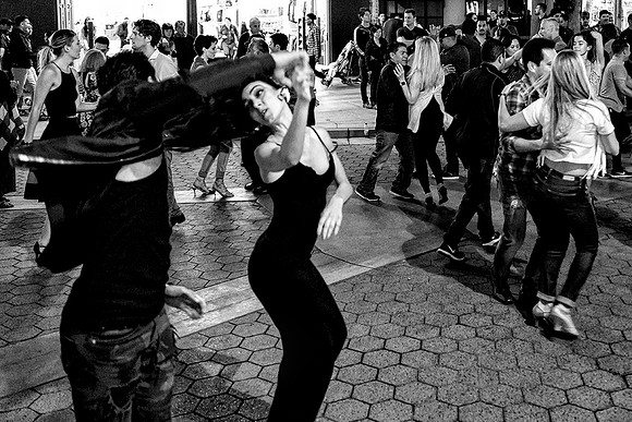 Dancing In The Street~04