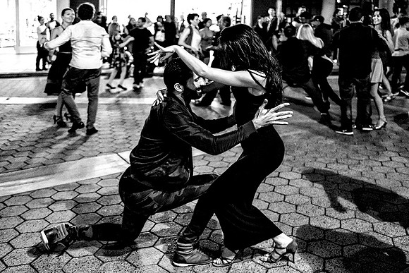 Dancing In The Street~06