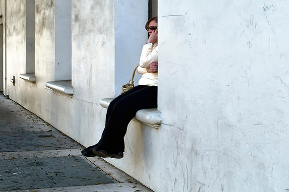 Resting & Phoning