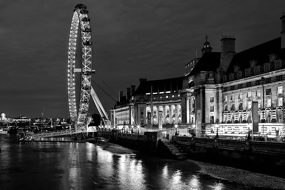 Night Time In Westminster 2 of 9