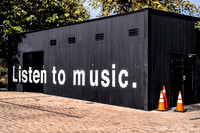 Listen