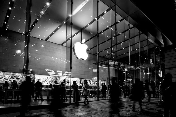 Outside Emporio & Apple