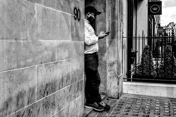 Outside No. 90
