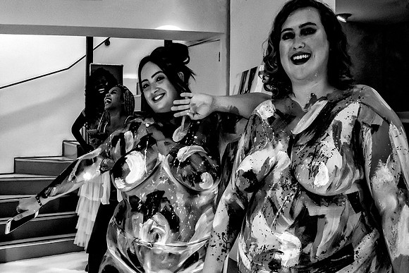 Happy Girls