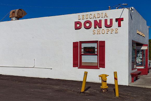 Humm Donuts