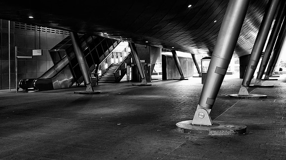 Under the DLR