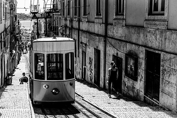 Tram's Here