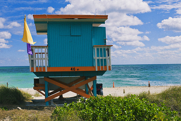 Miami Beach Hut